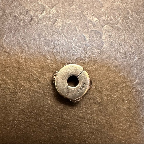 Ariel Starfish/Shell Clasp - Picture 3 of 3